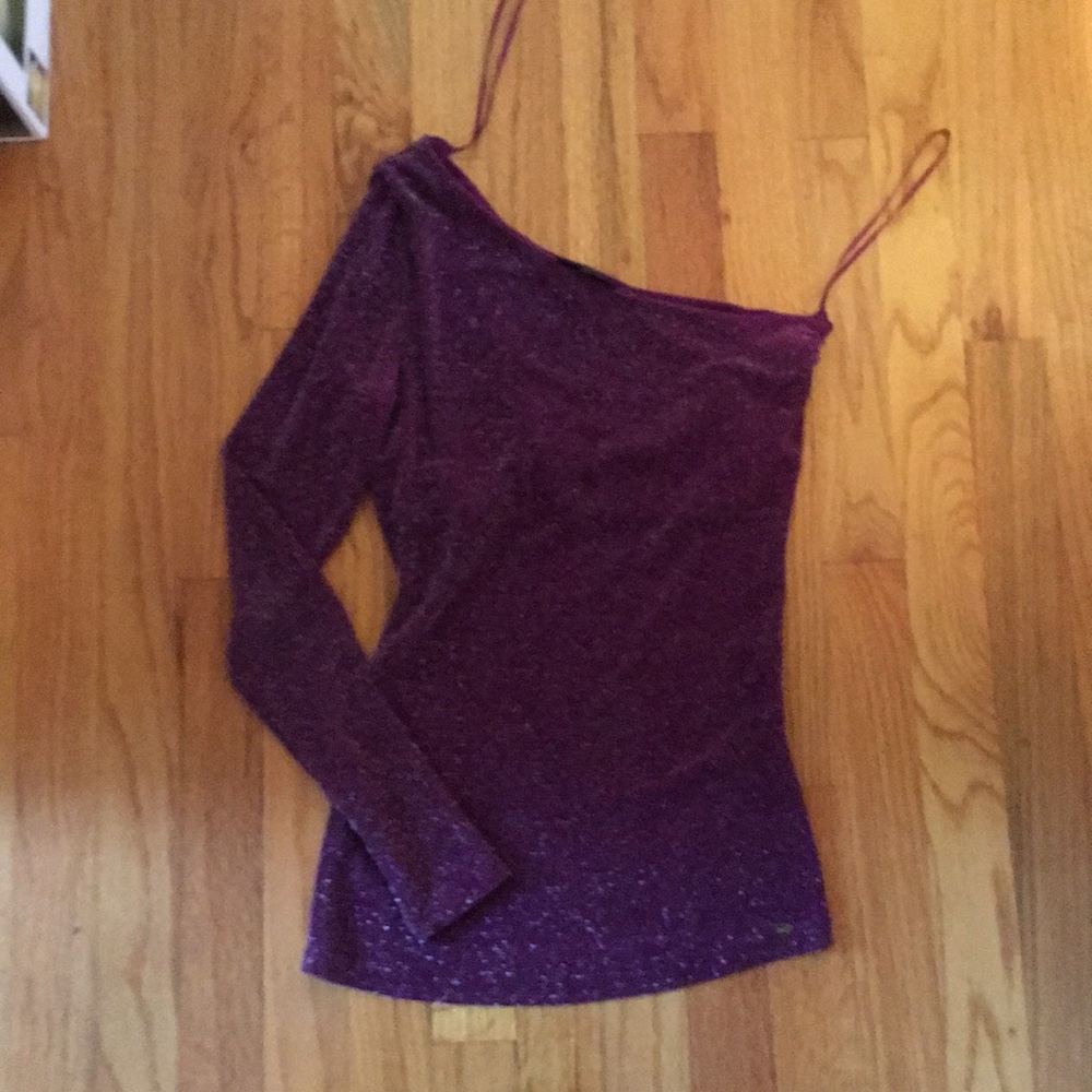 GUESS sparkly one sleeve top